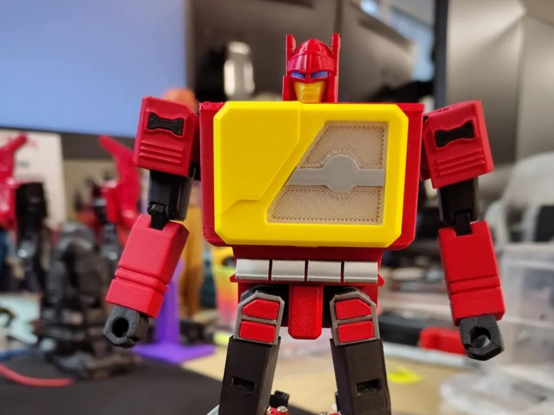 Transformers Blaster SS86 Scale *NO AMS*