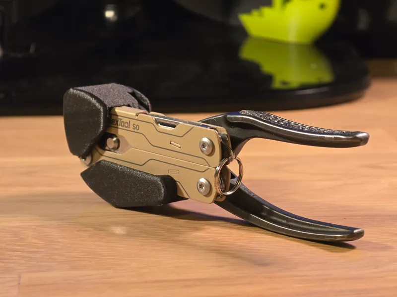 Knipex Cobra XS + Nextool S0 Holder