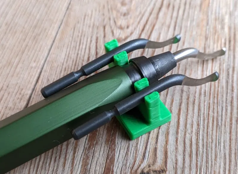 Deburring Tool Holder