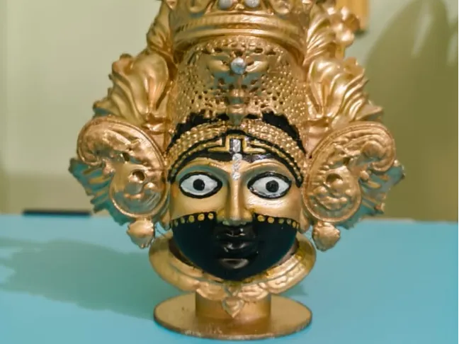 KHATUSHMJI