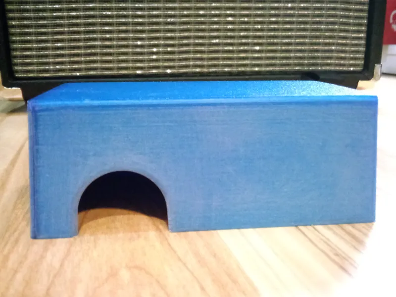Small reptile hide