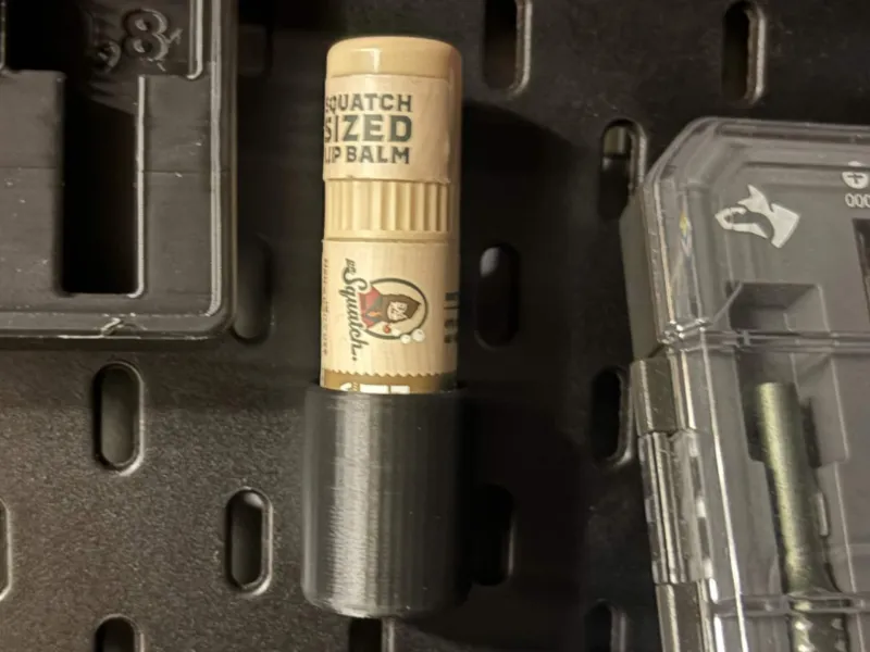 Dr. Squatch Lip Balm Skadis Mount