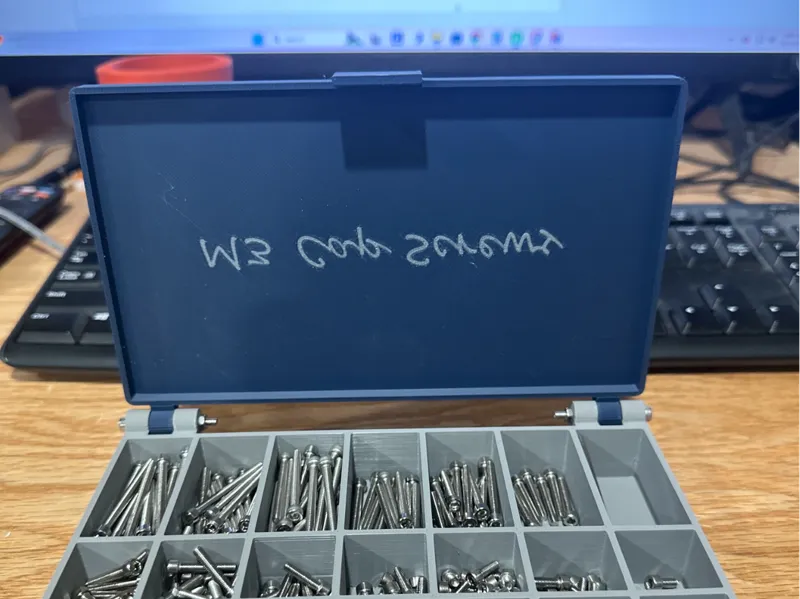 Screw box/organizer