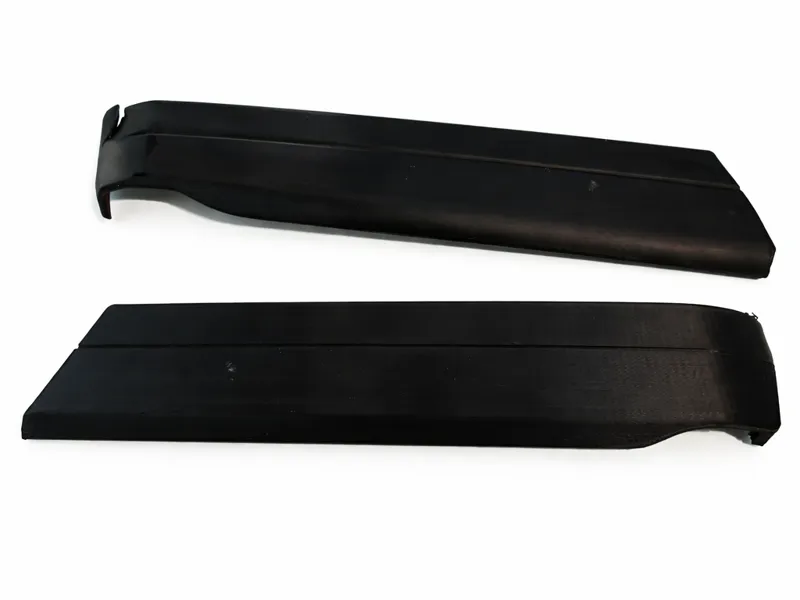 Mercedes 190 (W201) Lower Fender Trim