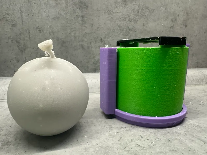 Ball candle mold