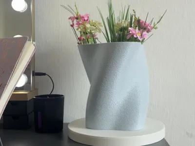 Fuzzy Skin Vase Twisted