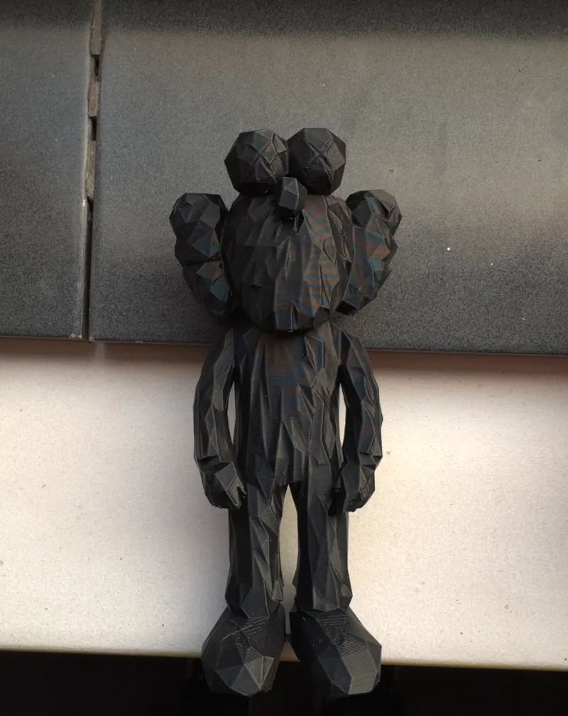 Kaws_Friend