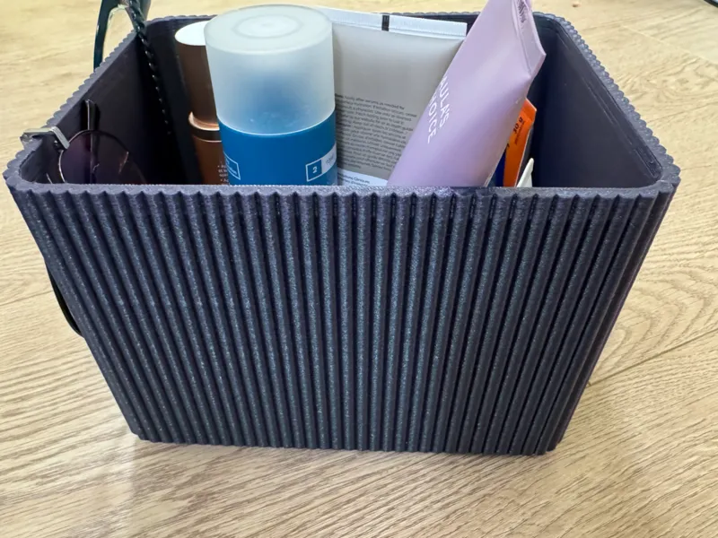Big Makeup box, organizer 21cm*16cm base, H=15cm 