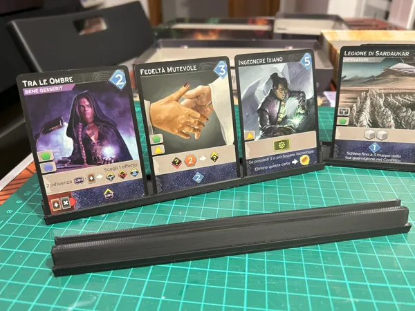 Présentoir à cartes pour jeux de société
