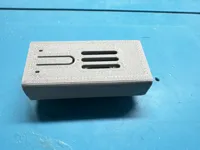 Bottom without headers (no hole for pins)