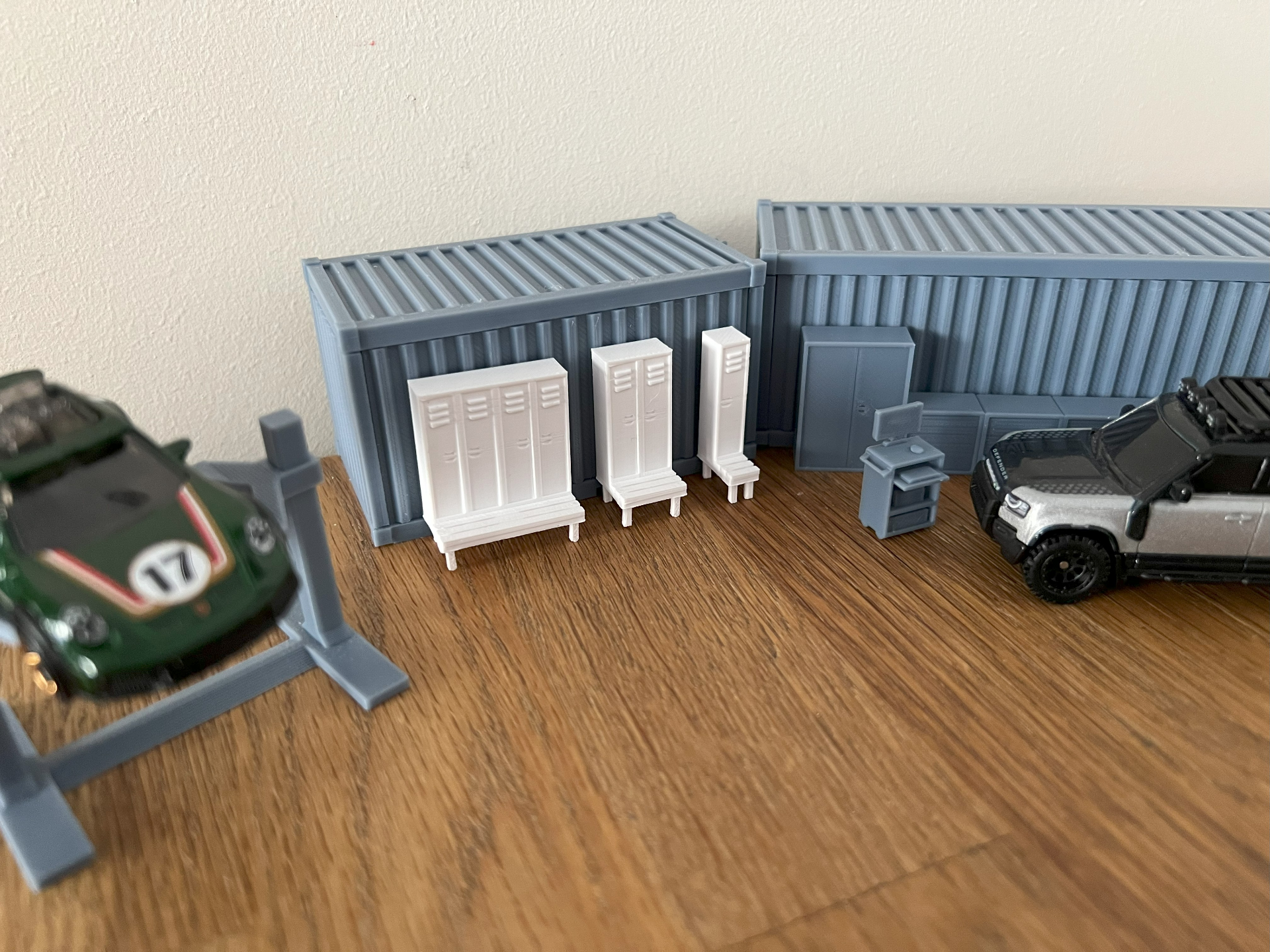 locker for 1/64 scale car diorama garage racing