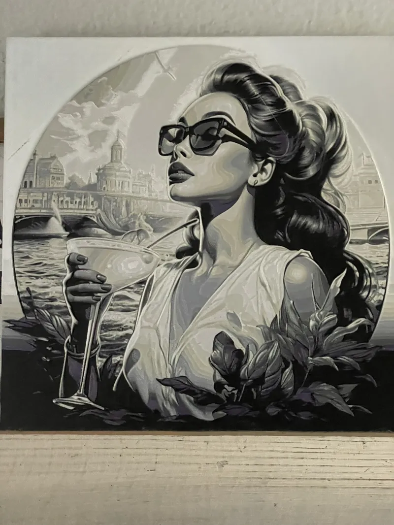 Cocktail Girl