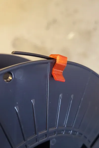 simple Filament clip by Monk Keyman - MakerWorld