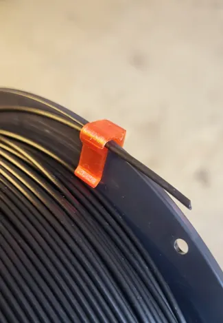 simple Filament clip
