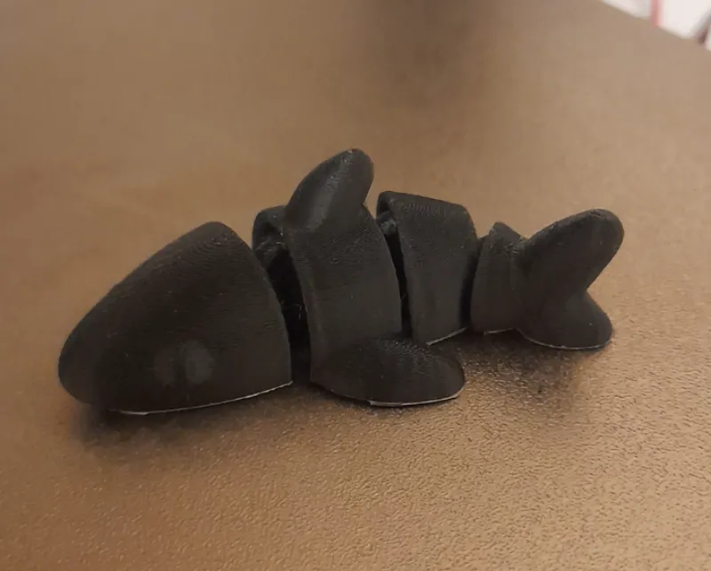 Articulated shark (multicolor)