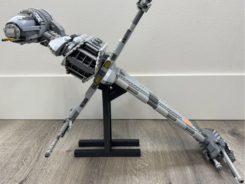 UCS Display Stand - B-Wing Starfighter (10227)