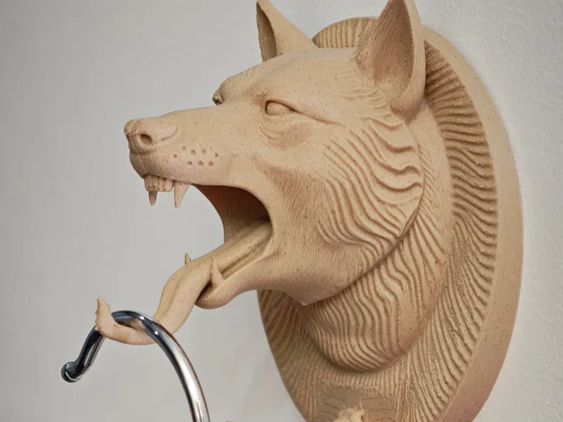 Wolf sculpture - wall hook 