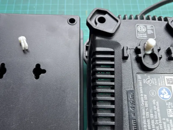 Keyhole adapter for multiboard (e.g.ryobi charger)