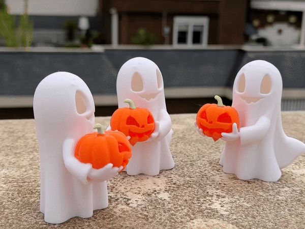 Cheeky Ghost with Pumpkin