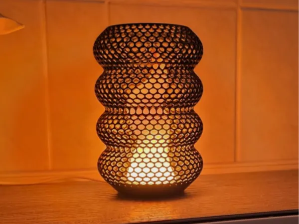 https://makerworld.bblmw.com/makerworld/model/US904a4c873473aa/design/2025-05-28_191be6627244.jpg