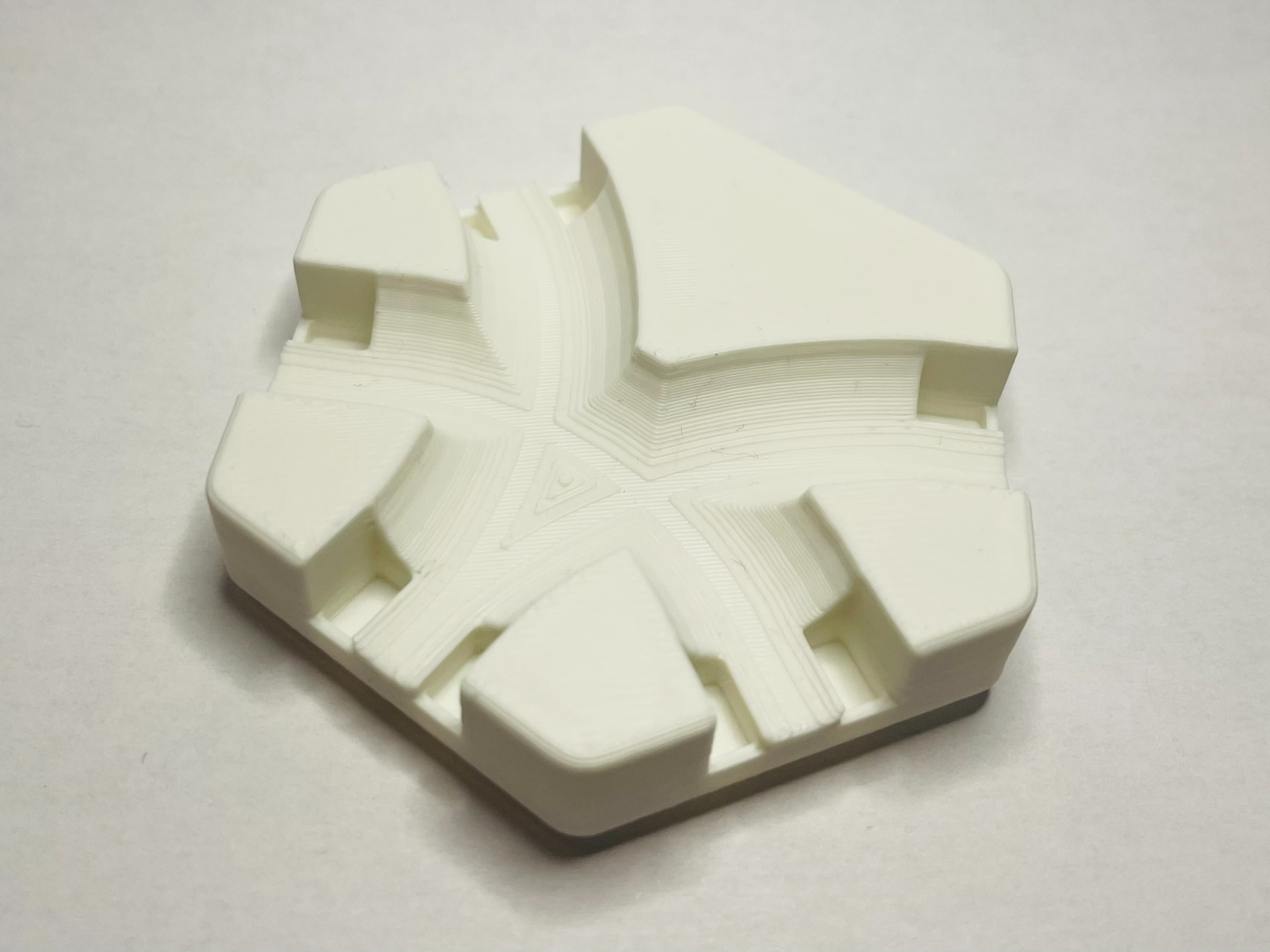 GraviTrax Three Curves Tile