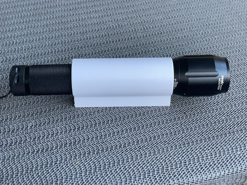 Taschenlampen Halterung C-Cell 35mmØ x 100mm