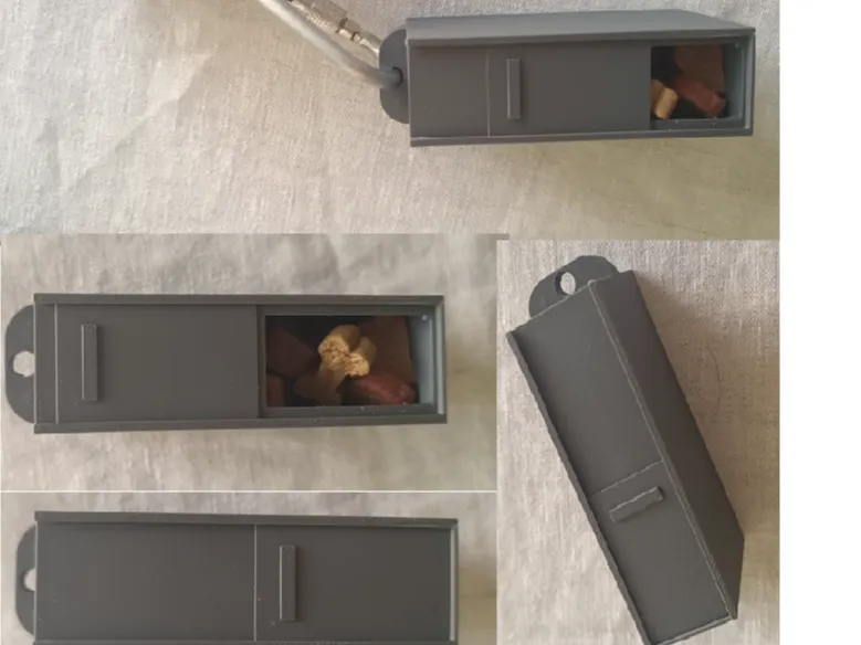 Candy & Cookie Dispenser - Dog / Cat
