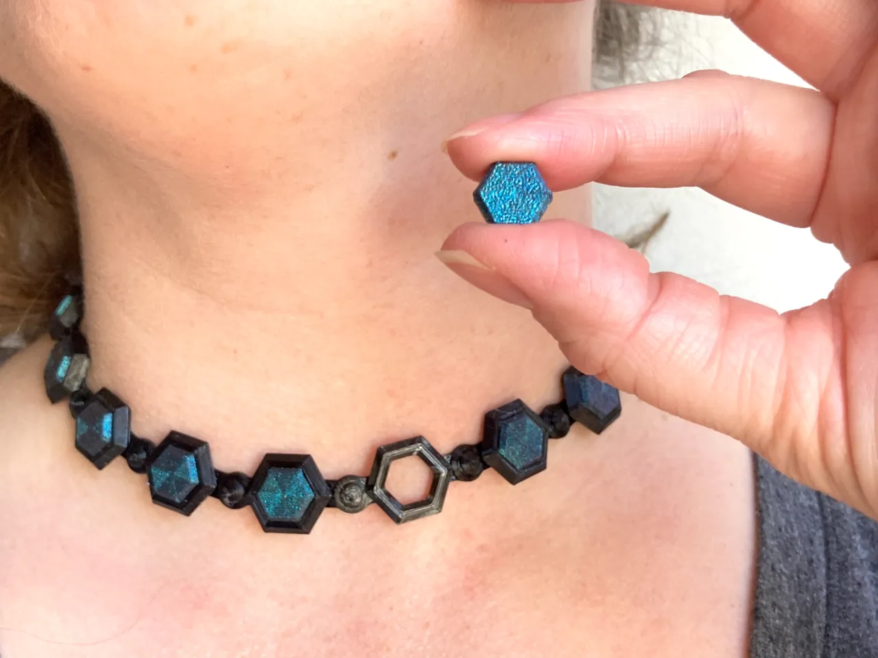 Flexible Small Hexagon Link Choker and Earrings view 3
