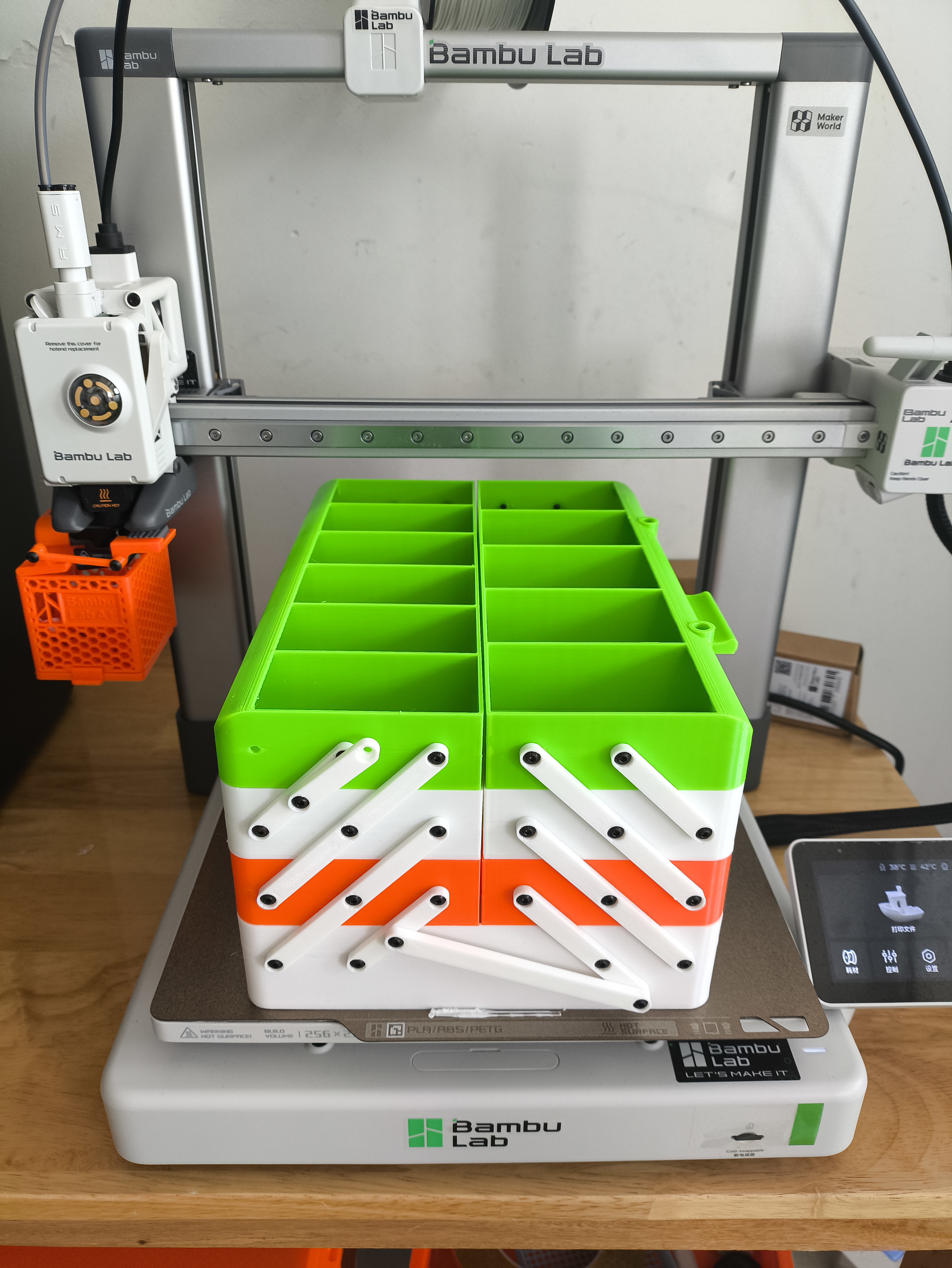 Miniatura 2 do modelo 3D 折叠工具箱2.0版本（联动版）