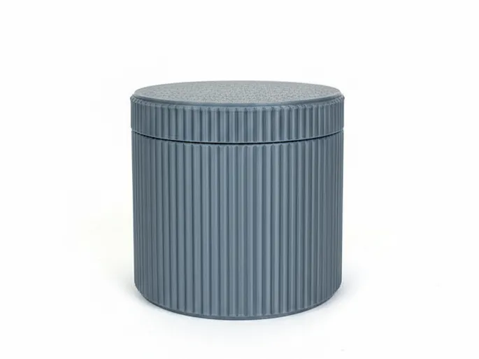 Storage box