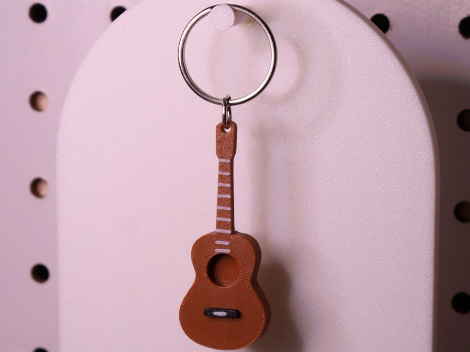 Acoustic Guitar Keychain 
