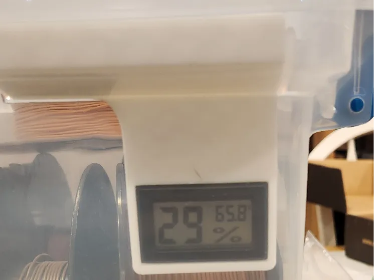 32 Qt Sterilite Hygrometer Mount