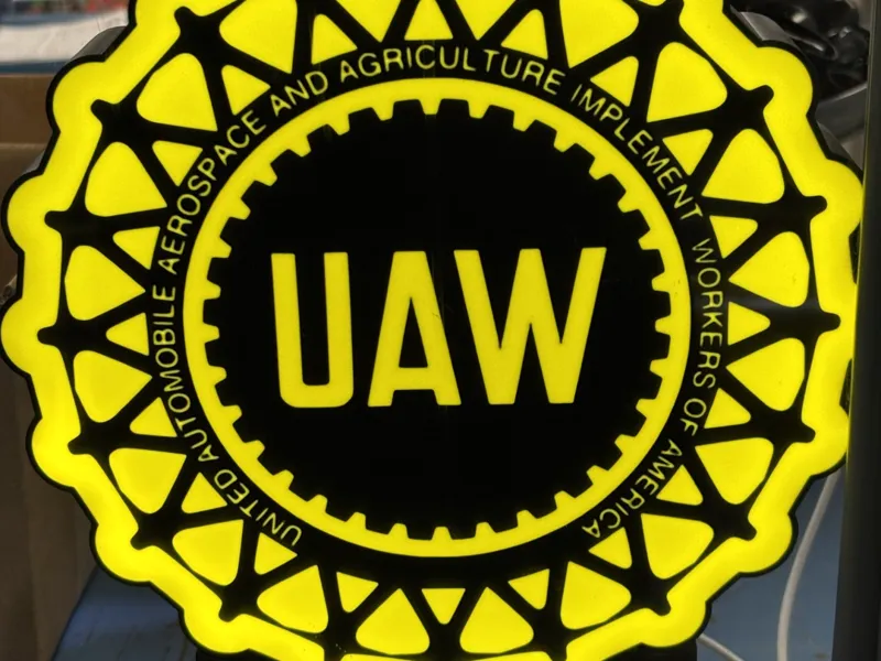 UAW Logo Lightbox
