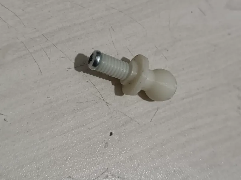 VW T5 Transporter light cluster retainer v2