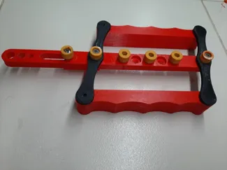 Self-centering jig for hole drilling