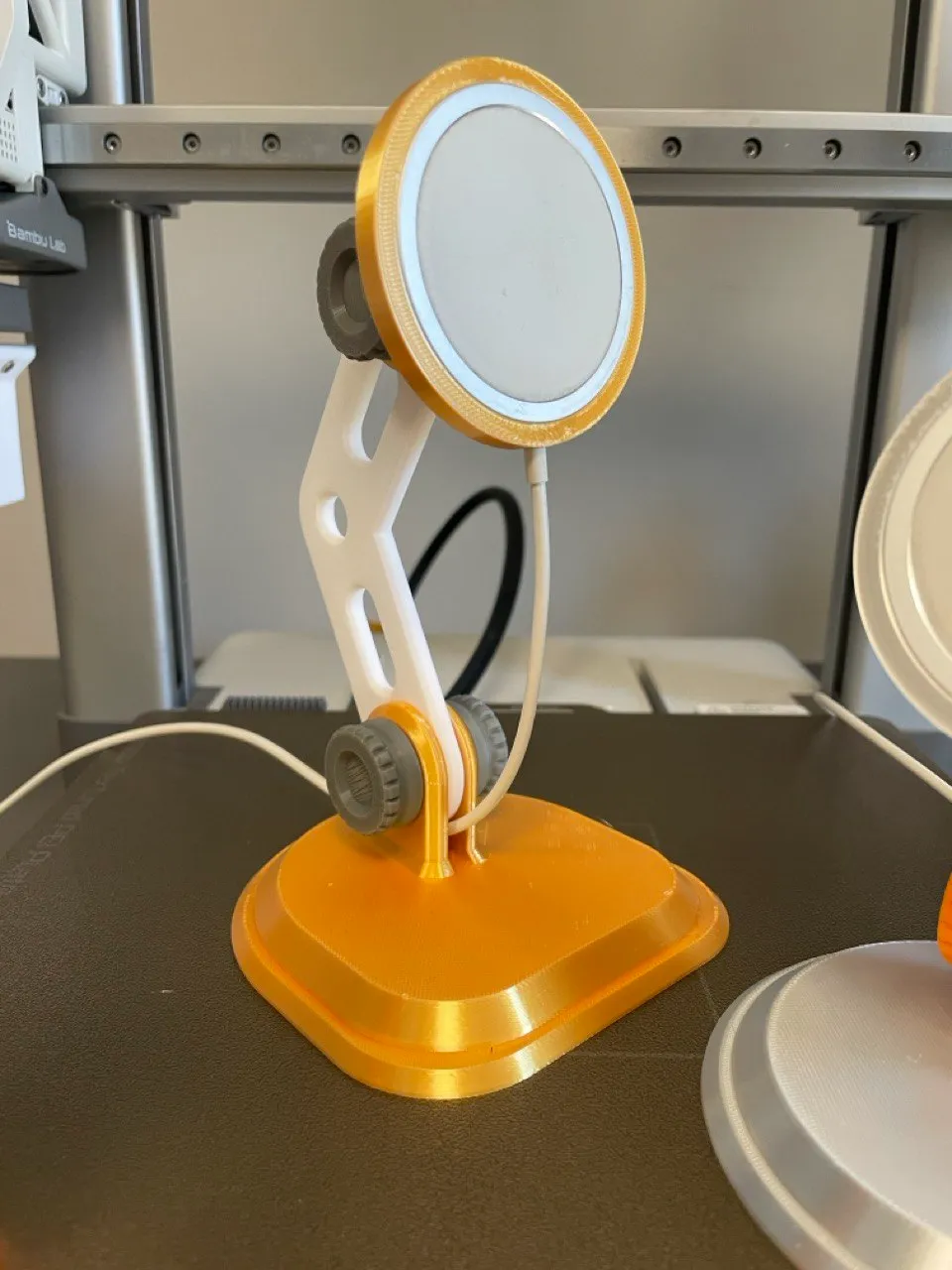 magsafe adjustable iphone stand - Free 3D Print Model - MakerWorld