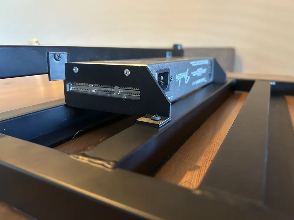3Dプリント Fender Engine Room取り付けブラケット Pedaltrain - 無料