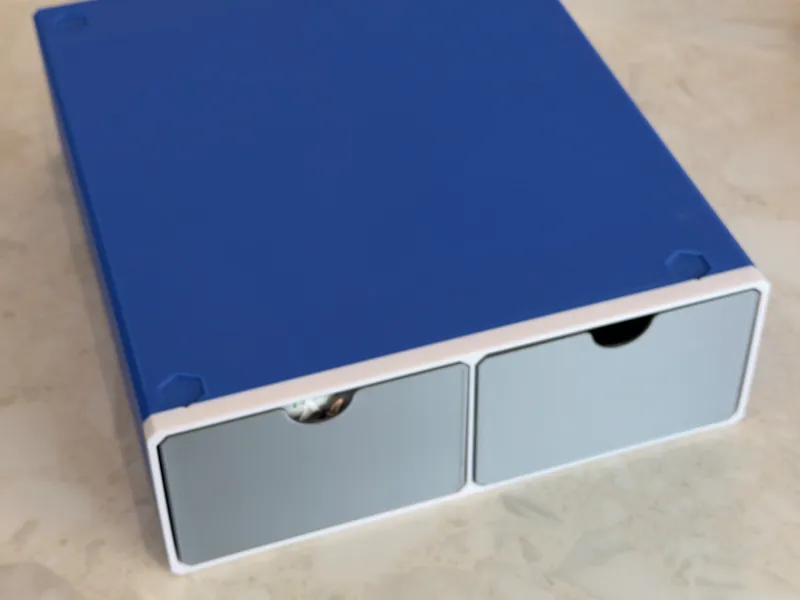 Large Double Drawers. Simple and stackable