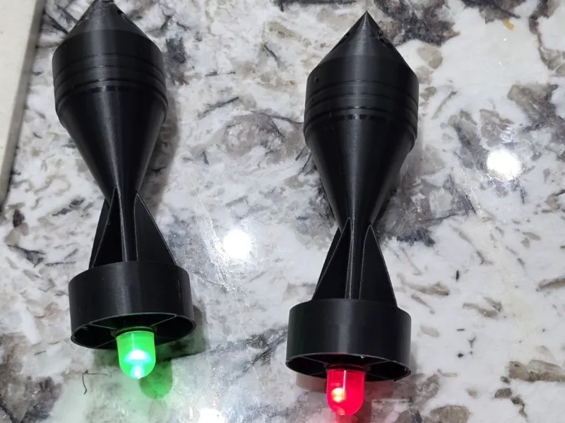 Whistling mortar with LED tracer 
