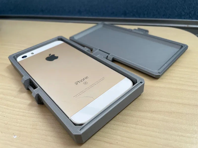 case for Iphone SE ||126x60 mm