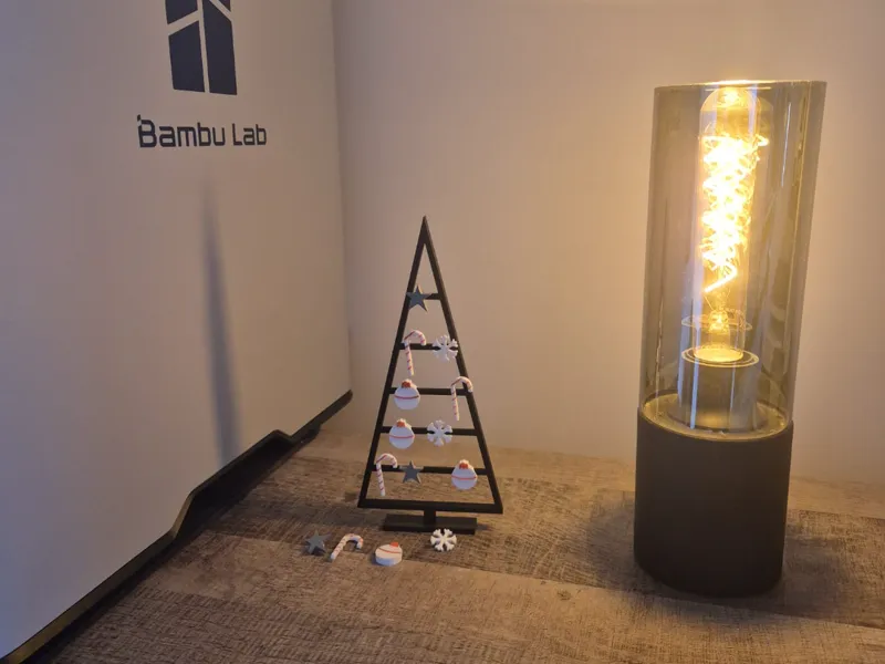 Customizable Christmas Tree
