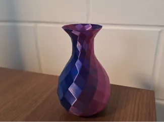 Low Poly Vase