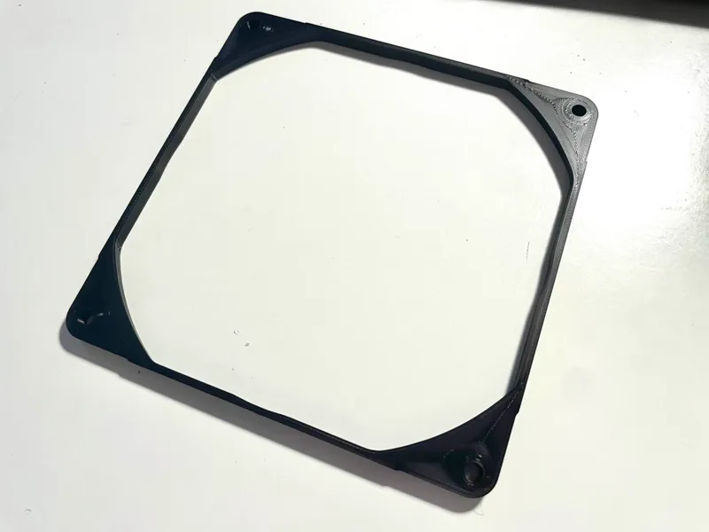5 mm inlet fan spacer for 140 mm fans Noctua style