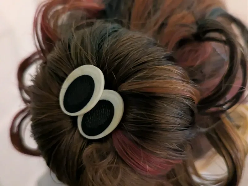 Yeux pour cheveux