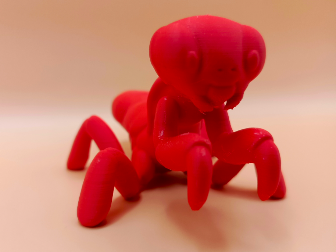 Smooth Chibi Praying Mantis Sculpture