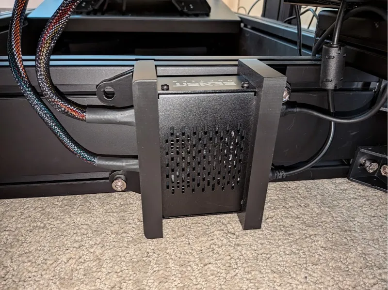 Sensit haptic mount for aluminum profile rig