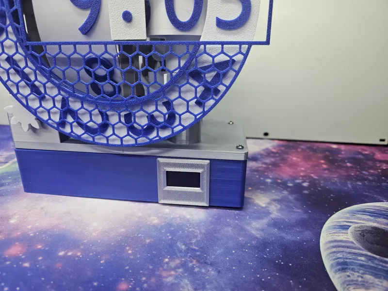 Electronics base/enclosure for Triaxial Numechron