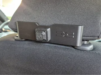 Dacia YouClip neckrest mount