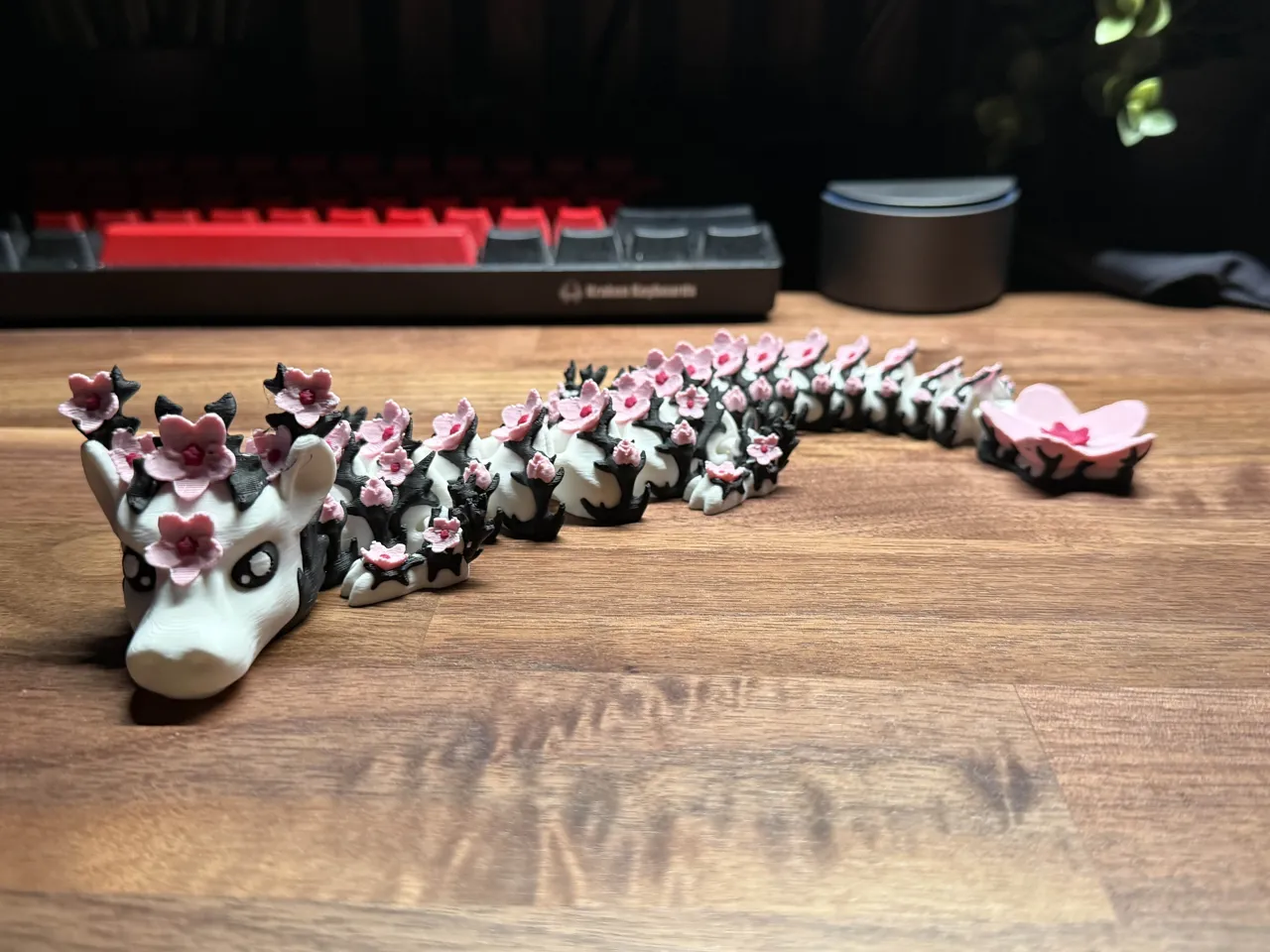 Blossom Articulated Dragon - By Vixvvo3D view 2
