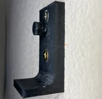 Samsung Soundbar HW-T400 wall mounts